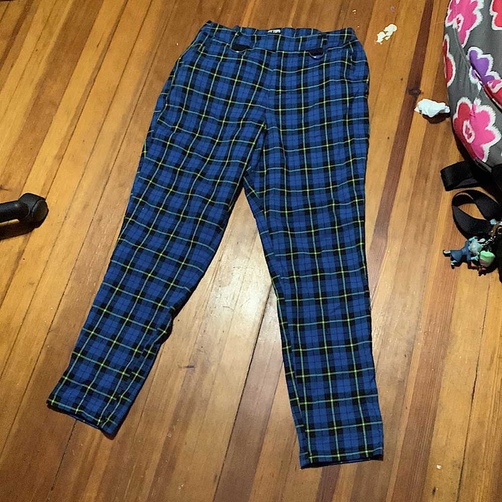 Hot topic pants